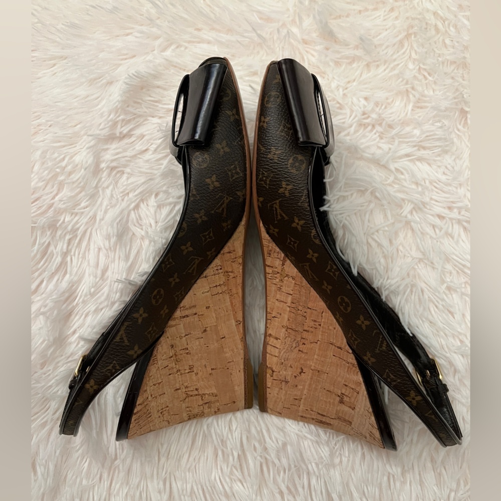 Louis Vuitton Black and Brown Wedge Sandals with Decorative Buckle - Picture 9 of 16